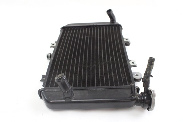 BMW G 310 GS 17118558350 RADIATORE K02 16 - 20 RADIATOR LEGGERMENTE STORTO