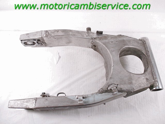 FORCELLONE POSTERIORE SUZUKI GSX R 600 (1997-2000) 6100034E00