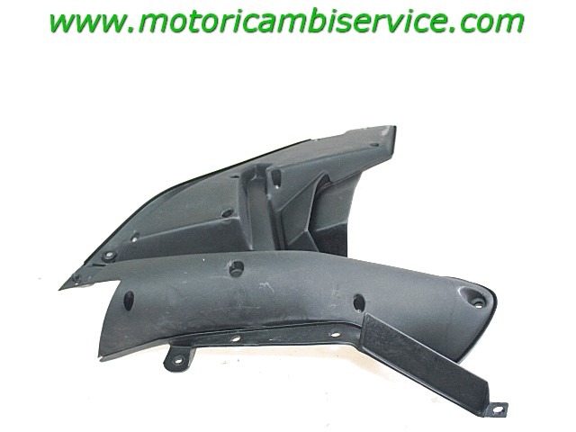 CONDOTTO ASPIRAZIONE DESTRO APRILIA RST 1000 FUTURA 2001 - 2004 AP8148037 AP8148027 RIGHT AIR DUCT